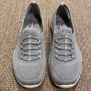 Skechers 8 Gray Memory Foam Slip On Sneakers